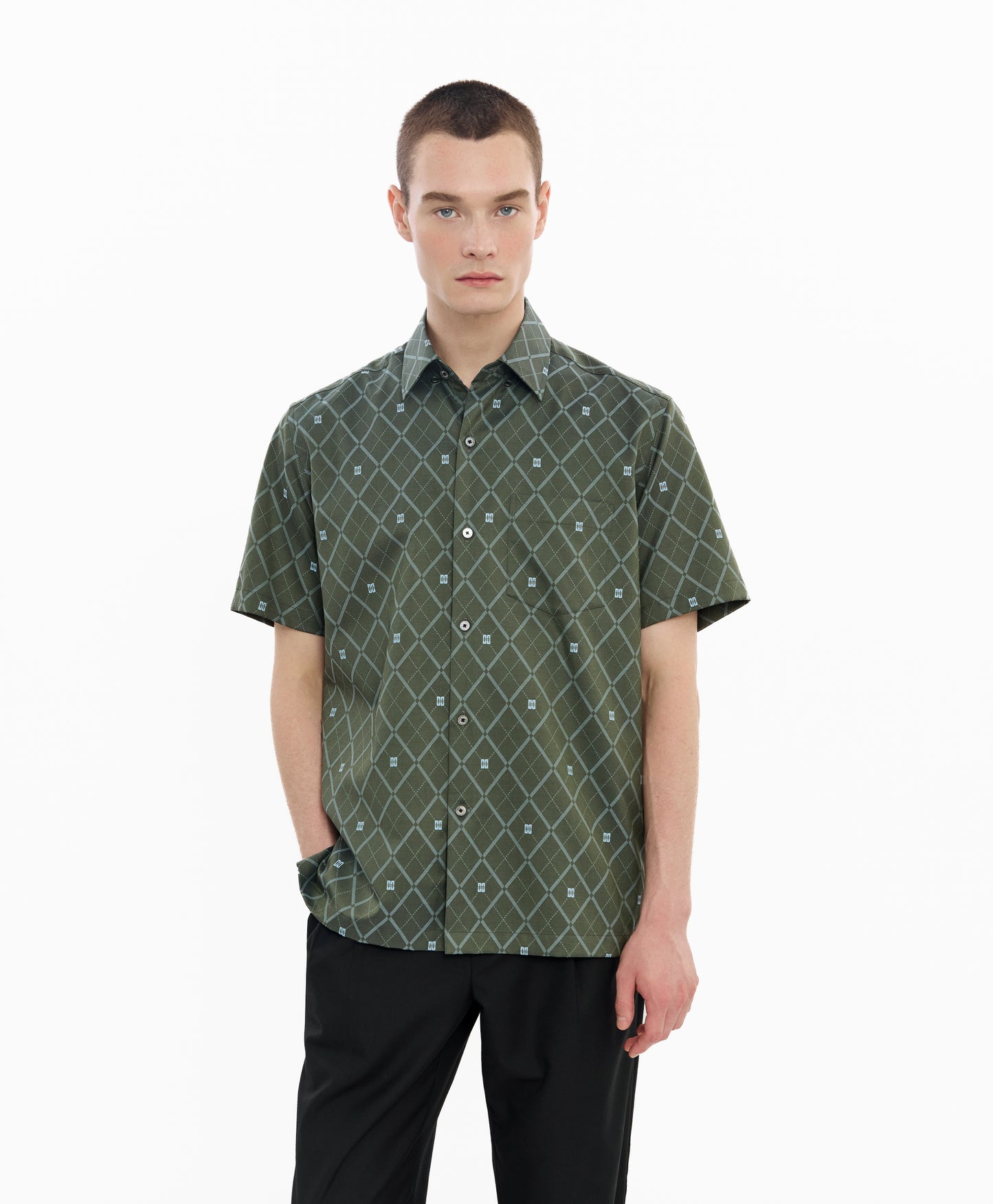 Men's Regular-Fit Short-Sleeves Shirt